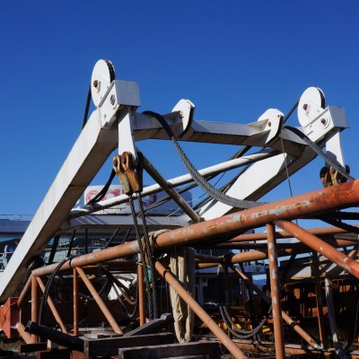 High lift fly jib used on a sheerleg.-2