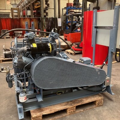 For Sale:LMF compressor Type V16/4411 L10 LMF compressor Type V16/4411 L10