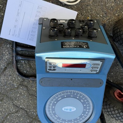 Meridian Gyrocompass Surveyor and Standard type S G Brown.-2