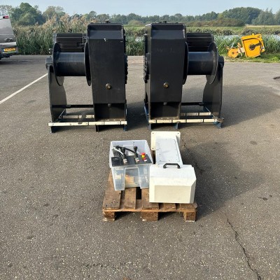 DMT 10T Tugger winches