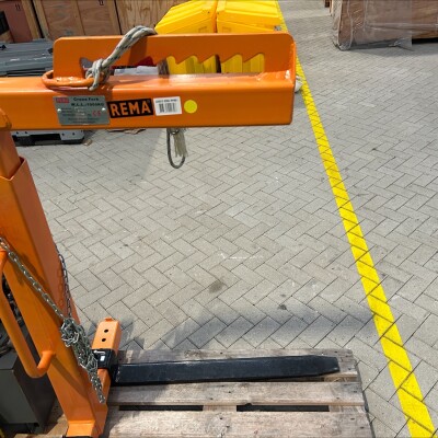 Rema RPHM pallet hook with manual balancing-3