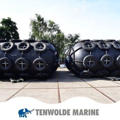 For Rent:Pneumatic Rubber Fender 2500 x 5500 Pneumatic Rubber Fender 2500 x 5500