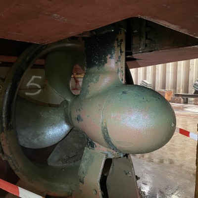 For Sale:Retractable Schottel thruster Retractable Schottel thruster
