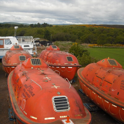 For Sale:5 x ex oil rig lifeboats 5 x ex oil rig lifeboats