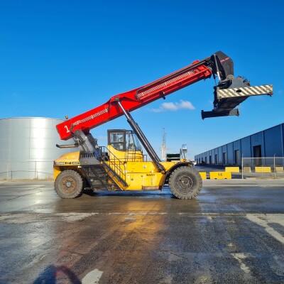 For Sale:Reach Stacker SANY SRSC4531G Reach Stacker SANY SRSC4531G
