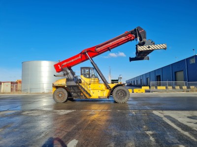 Reach Stacker SANY SRSC4531G