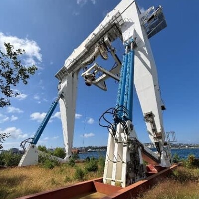 250 Ton Macgregor HMF 2500 hydraulic A-frame-1