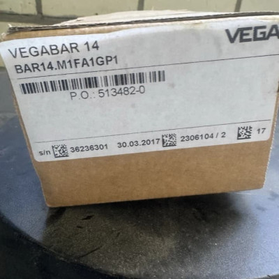 VEGA VEGABAR 14 0-40 BAR PRESSURE TRANSMITTER G1/2 BAR14.X1IA1GV1-2