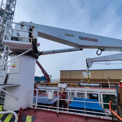 For Sale:KNUCKLE BOOM JIB CRANE 5 TON - MACGREGOR KNUCKLE BOOM JIB CRANE 5 TON - MACGREGOR
