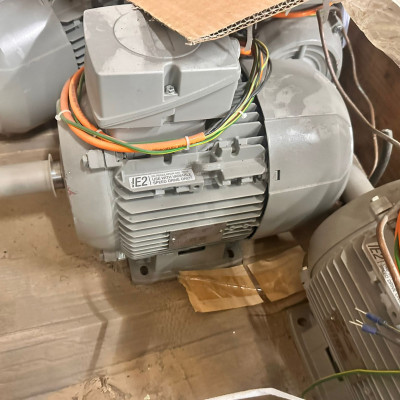 Rotor NL IE2 Electric Motor 7.5kW 3-Phase 400/690V IEC Frame 132S – NEW  Description:  High-quality industrial electric