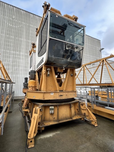Liebherr 280EC-H12
