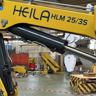 Heila HLM 25-3S Offshore Marine Crane-2