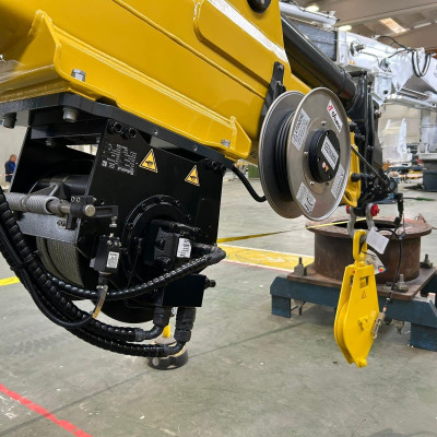 Dinamic Oil Winch model CWH16 suitable for all marine crane types