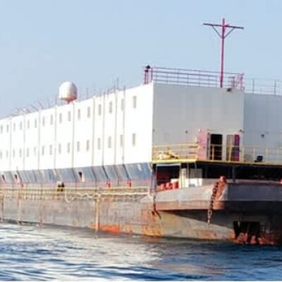 Accommodation barge