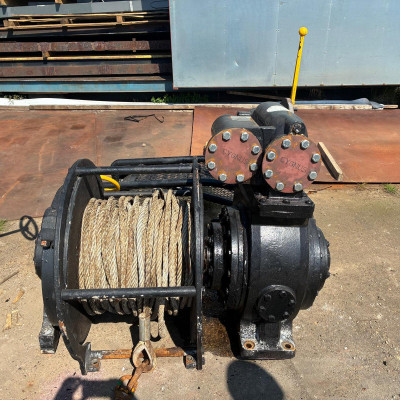Rolls Royce Marine tugger winches