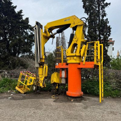 Outreach OSB 240 Basket crane