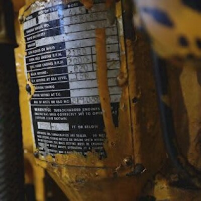 Caterpillar D 333 engine-4