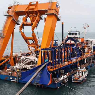 Shallow water cable laying barge