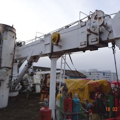 For Sale:Sekigahara Telescopic Marine crane Sekigahara Telescopic Marine crane